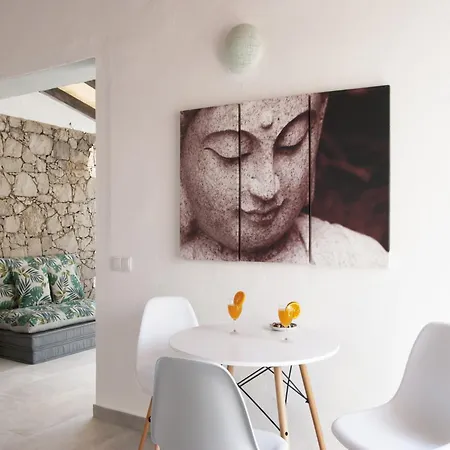 Villa In Albufeira Near Praia Da Oura Beach וילה
